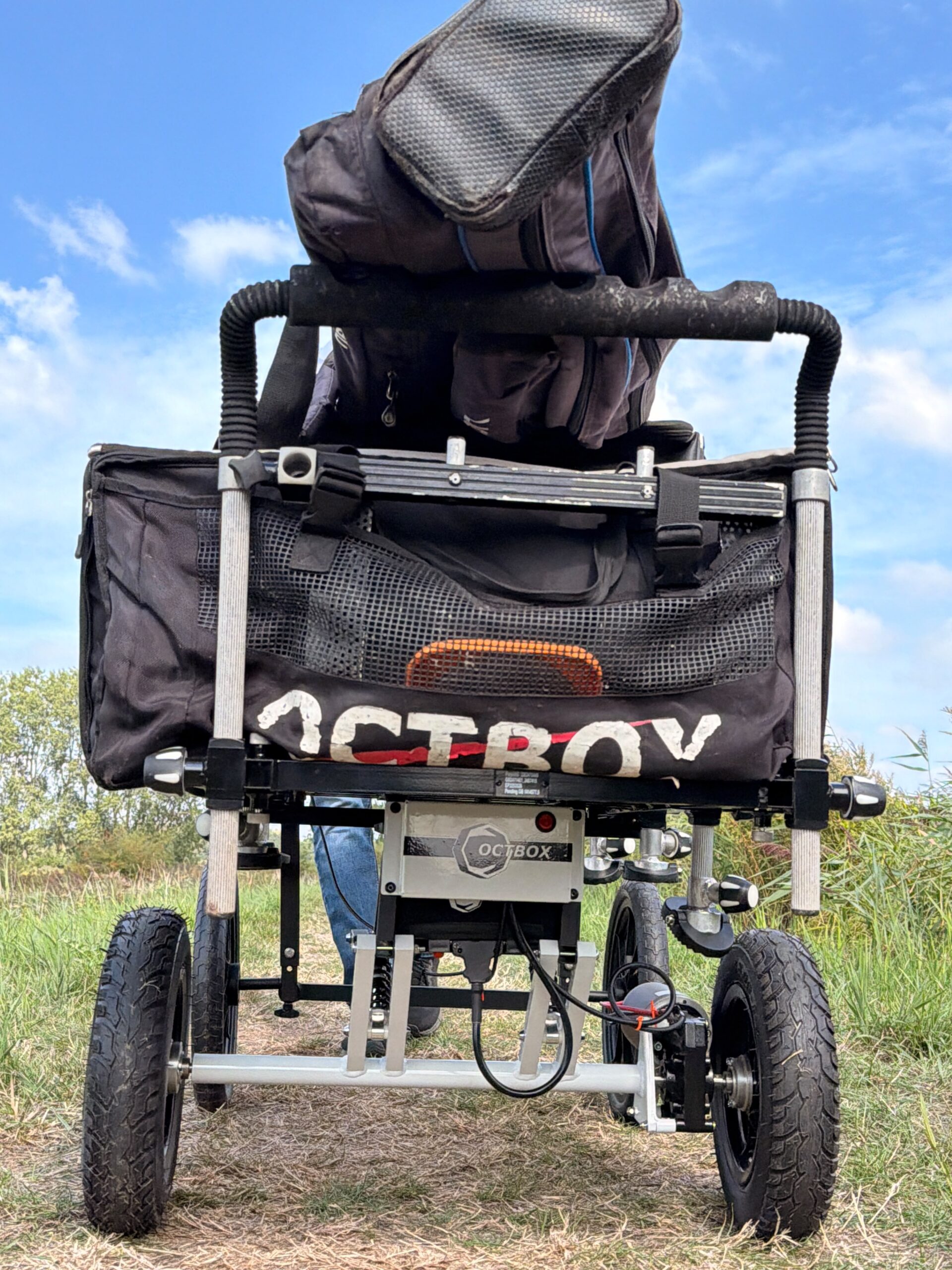 MK26 Powered 4 wheel Kit for the Octbox Seat Box - W-oct-032-MK26